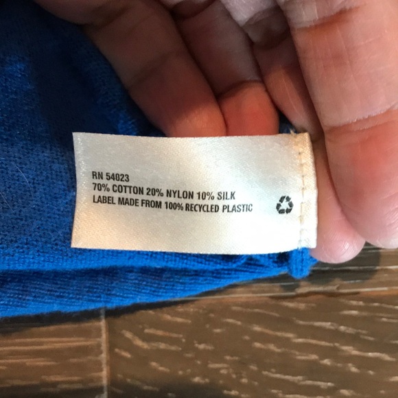 •Gap Cardigan• - Picture 4 of 4